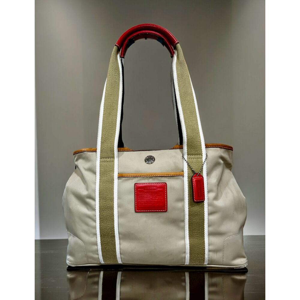 Vintage Coach IR5656 Reversible Hampton Tote Bag